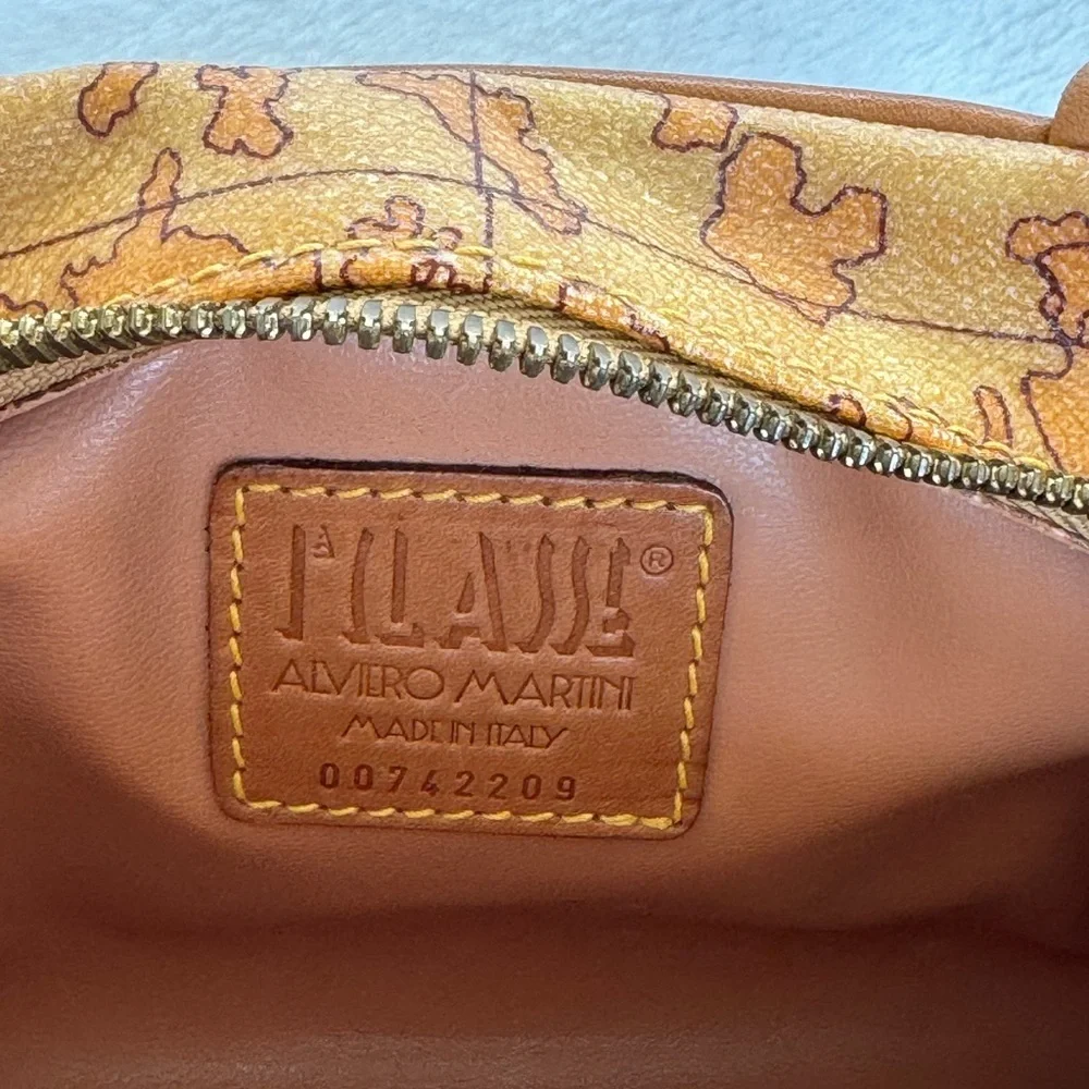 Alviero Martini Women's Tan Map Print Bag